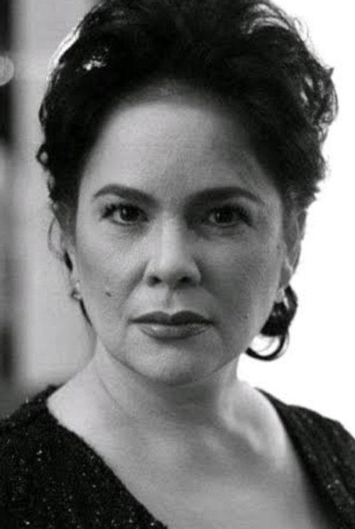 Jaclyn Jose